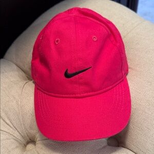 Nike Kids Bright Red Hat